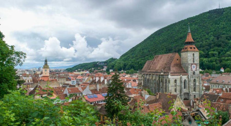 Piata Imobiliara din Brasov este in crestere .