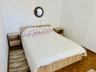 Apartament 2 camere, zona judetean, Emag, etaj 1 