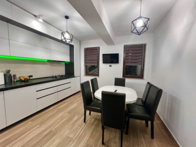 Apartament 3 camere, Isaran, structura mare