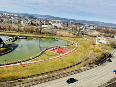 Apartament 3 camere, 2 bai, decomandat, etaj intermediar, str. Lt.Paius David