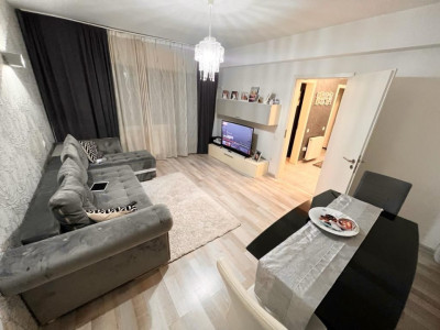 Apartament 2 camere, curte proprie, Sanpetru 