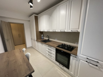 Apartament cu 2 camere Grandis, 2 bai