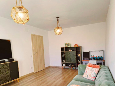 Apartament 3 camere, Urban Plazza, parcare si boxa