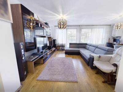 Apartament 4 camere decomandat, 2 locuri de parcare, comision 0 cumparator