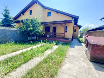 Casa tip duplex, Sanpetru, cartier Primaverii