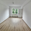 Apartament 4 camere, Tractorul thumb 3